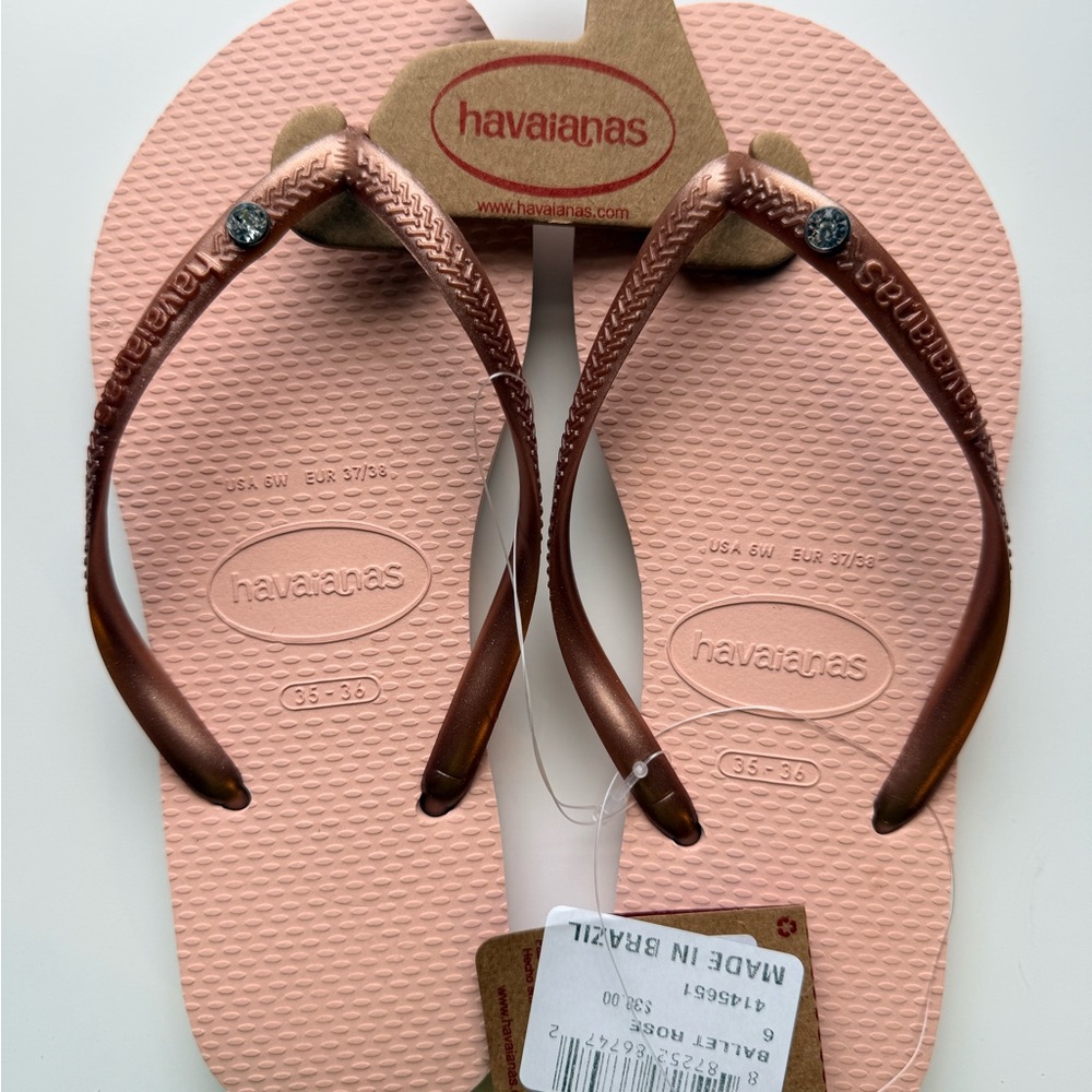Havaianas Slim Flip Flops in Pale Pink with Bronze Straps
